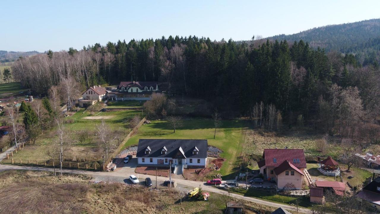 Pokoje Goscinne Art- Dworek Kudowa-Zdrój Exterior foto